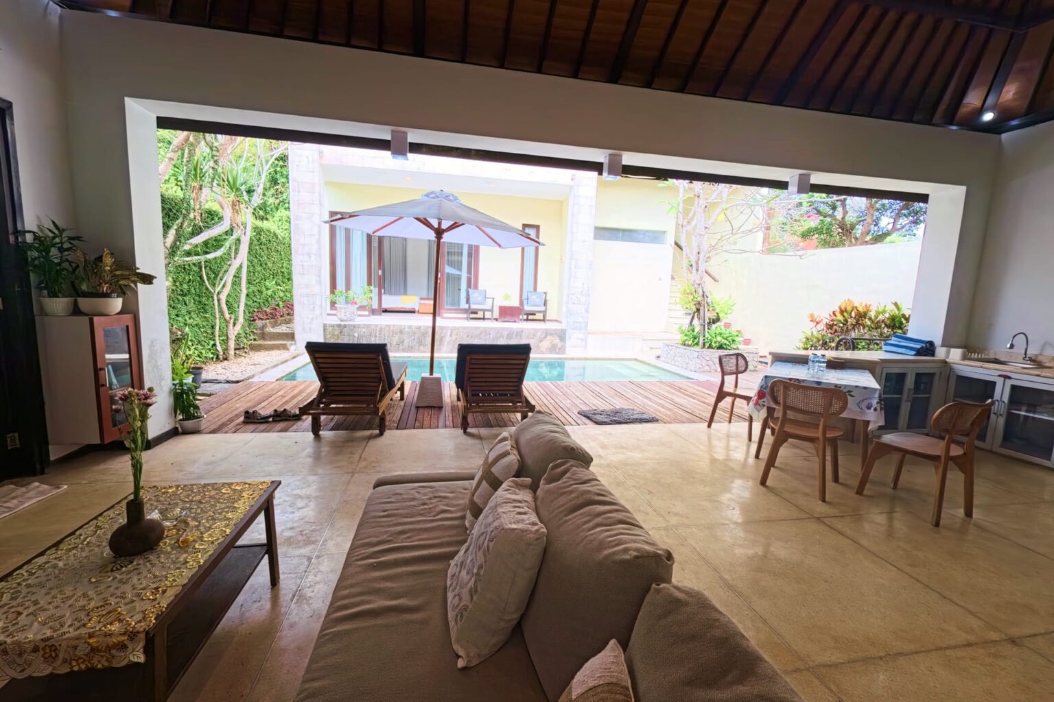 Livingroom - 9